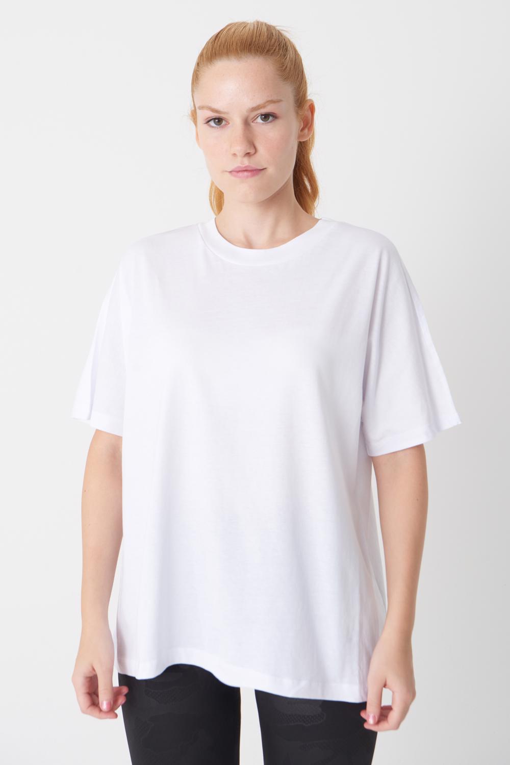  Oversize Basic T-shirt 