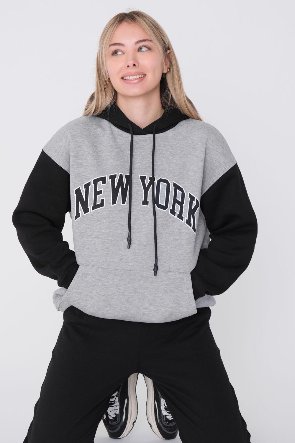 Addax NEW YORK Baskılı Sweatshirt. 1