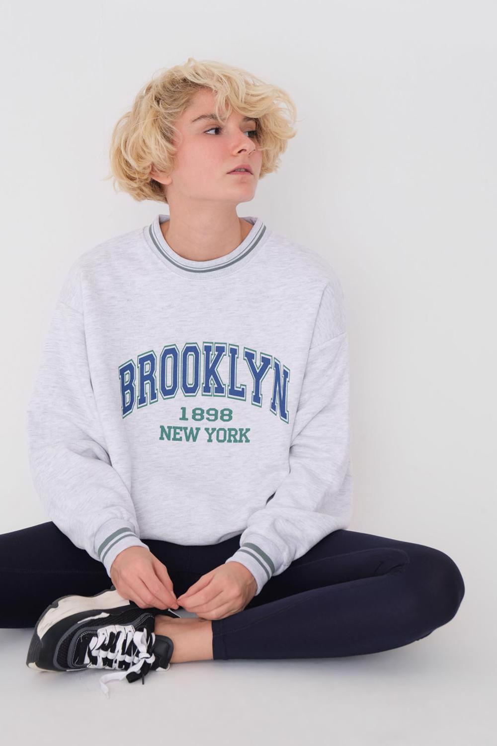 Addax Brooklyn Baskılı Sweatshirt. 1
