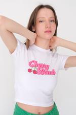Beyaz CHERRY BOMB Baskılı Crop T-shirt