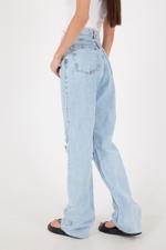 Beyaz Dizleri Yırtık Wide Leg Jean