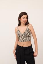 Bej Leopar Desenli Crop Bluz