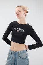 Siyah NEW YORK IS FOR LOVERS Yazılı Crop Bluz