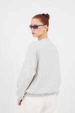 Bej Bisiklet Yaka Şardonlu Basic Sweatshirt