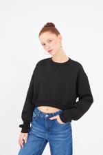 Siyah Bisiklet Yaka Şardonlu Crop Sweatshirt