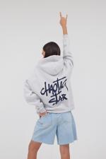 Bej Chaotic Star Yazılı Şardonlu Sweatshirt