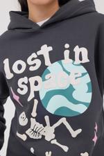 Siyah Lost İn Space Yazılı Şardonlu Sweatshirt