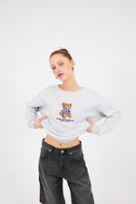 Gri Bisiklet Yaka Ayıcık İşlemeli Şardonlu Sweatshirt