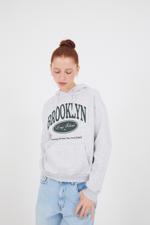 Gri BROOKLYN Yazılı Şardonlu Sweatshirt