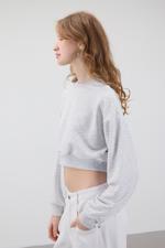 Bej Bisiklet Yaka Taşlı Crop Sweatshirt