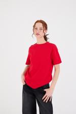 Kırmızı Bisiklet Yaka Basic T-shirt