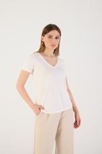 Beyaz V Yaka Modal Basic T-shirt