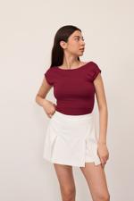 Bordo Sırt Dekolteli Crop Bluz