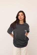 Gri Soluk Efektli Sırtı Baskılı Oversize T-Shirt