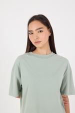 Yeşil Bisiklet Yaka Basic Oversize T-shirt