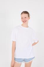 Beyaz Bisiklet Yaka Taşlı Oversize T-shirt