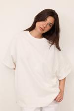 Beyaz Bisiklet Yaka Katlama Kol Basic Oversize T-shirt