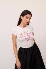 Beyaz I'am Becoming The Best Version Of Myself Yazılı T-shirt