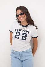 Beyaz Bisiklet Yaka New York Yazılı T-Shirt