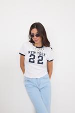 Beyaz Bisiklet Yaka New York Yazılı T-Shirt