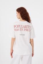 Beyaz Arkası Popularity Has İts Price Baskılı Oversize T-shirt