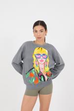 Gri Bisiklet Yaka Baskılı Sweatshirt