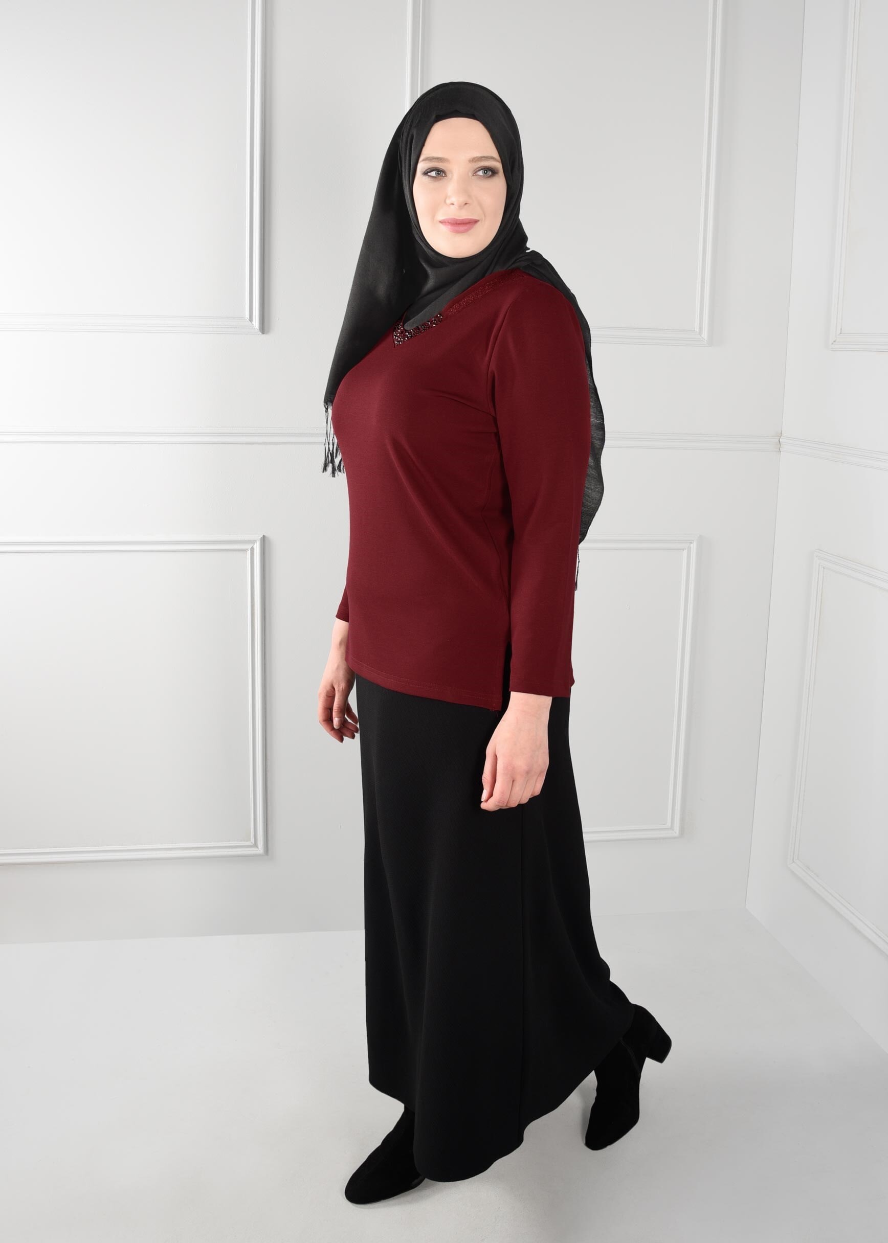 Hijab clothing RED KNIT TOP WITH SLITS 2769