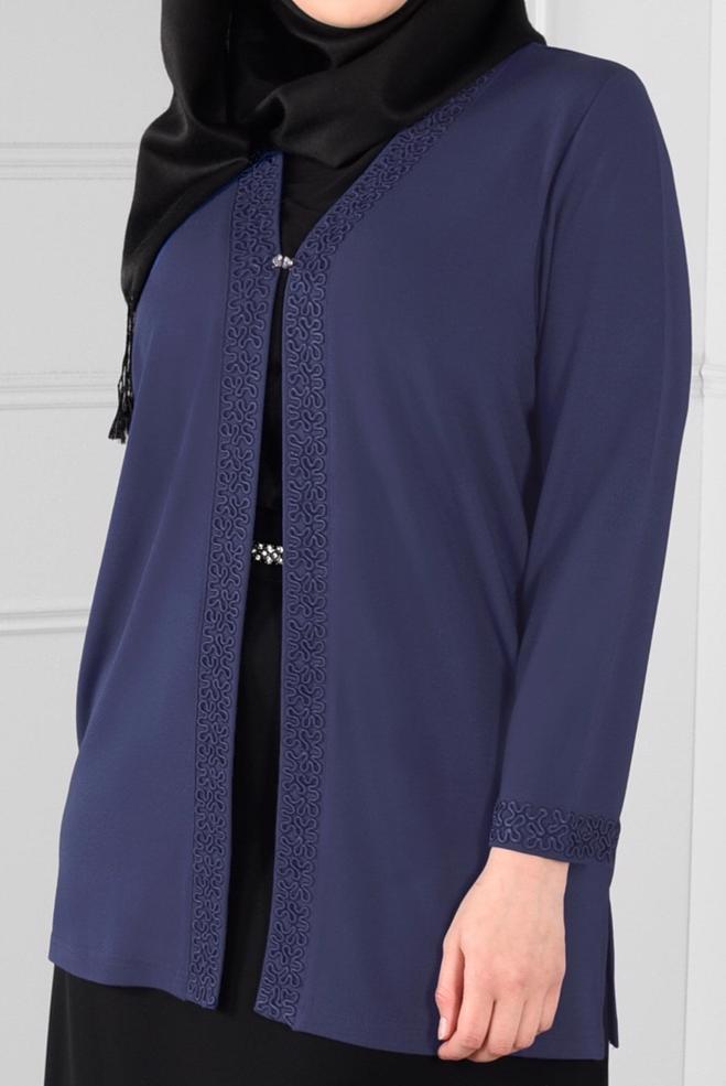 Female Navy blue EMBROIDERED KNIT TOP 2771 