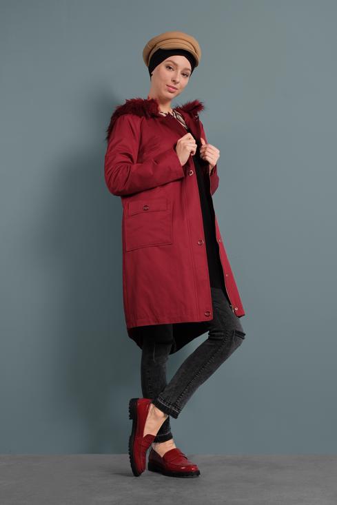 Femelle  PARKA AVEC CAPUCHE EN PEAU DE MOUTON 90020