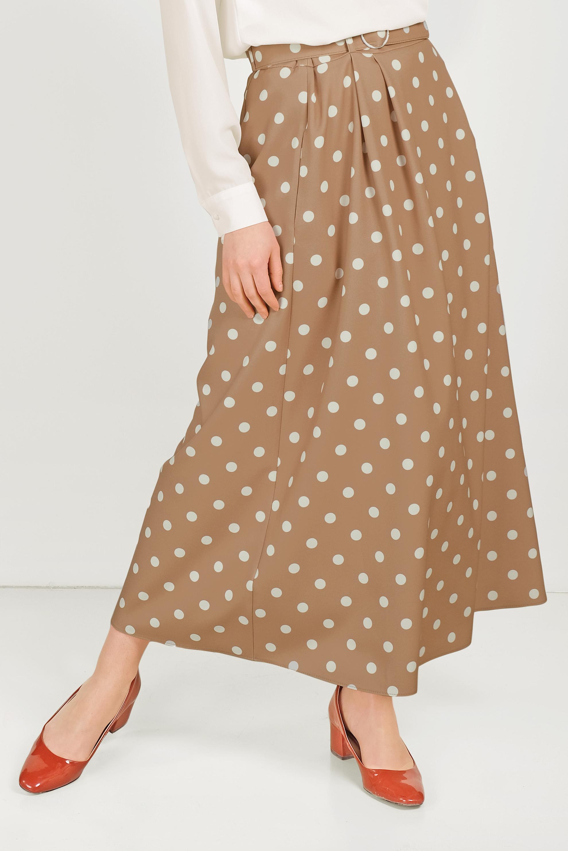 beige dotted skirt