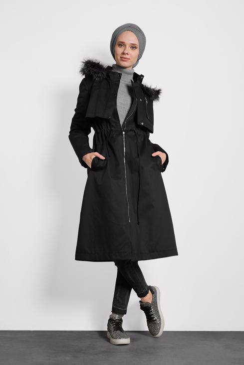 Femelle  PARKA TAILLE À SMOCKS AVEC CAPUCHE 90004 