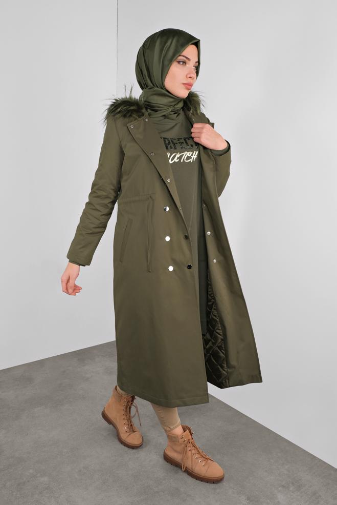 Femelle KAKI PARKA À TAILLE-BOULLIONNÉE AVEC CAPUCHE 90133