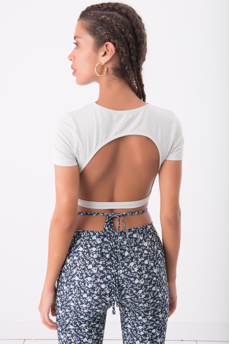 Bayan Yeşil Sırt Pencere Detaylı Crop Body