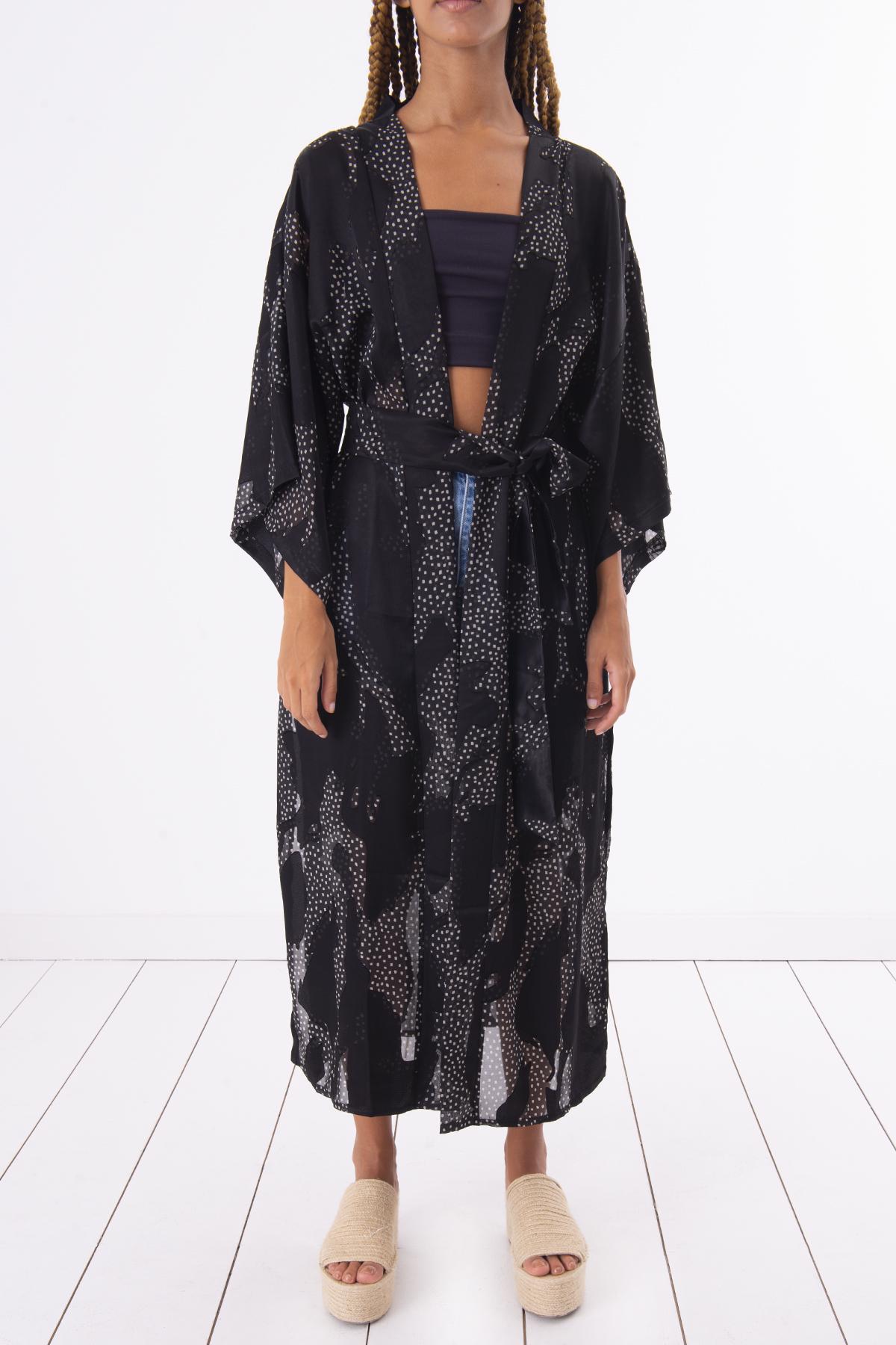 Bayan Siyah Kemer Detaylı Uzun Kimono