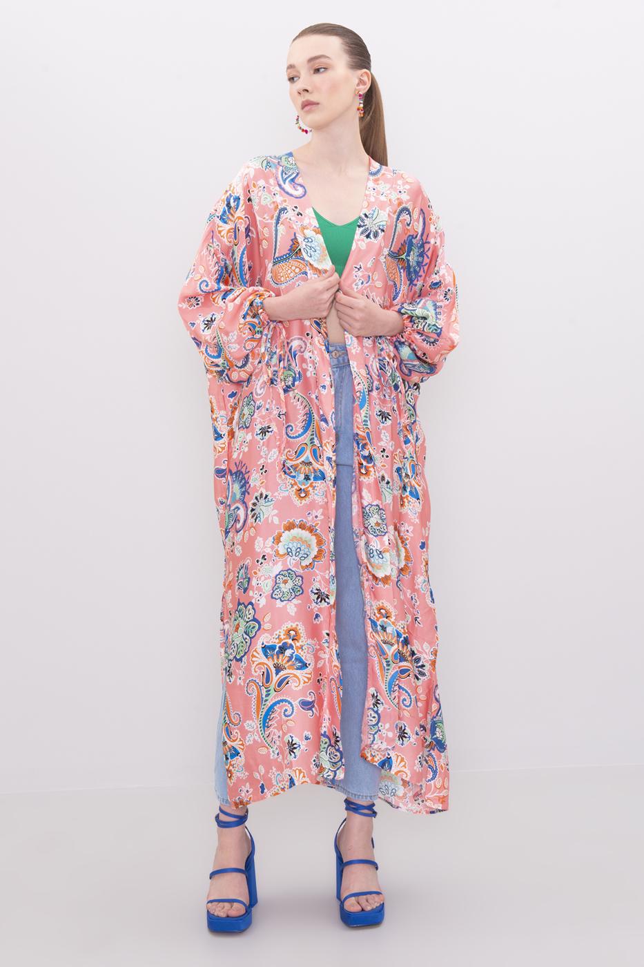 Bayan Pembe Kol Ağzı Büzdürme Detaylı Uzun Kimono