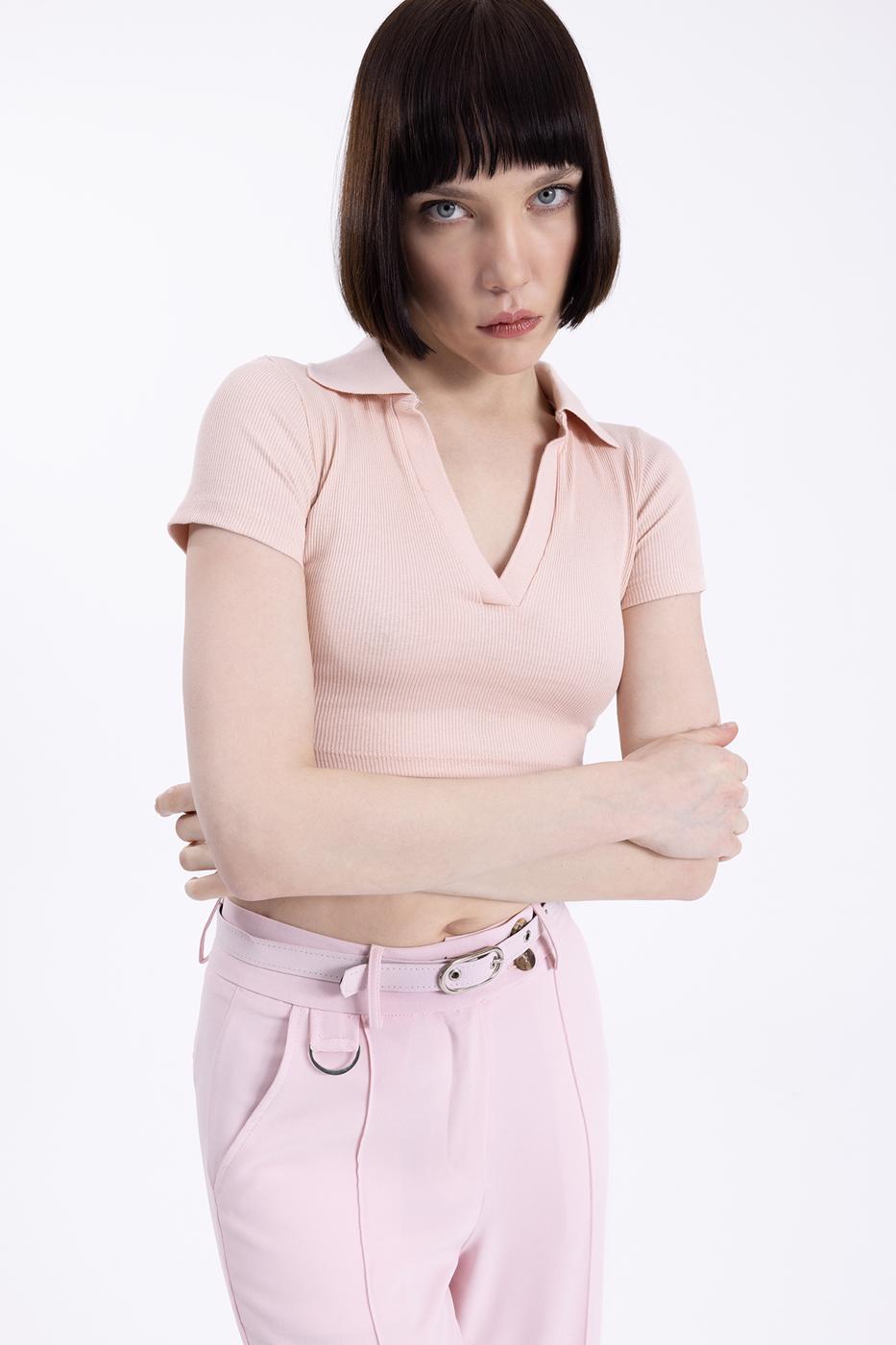 Bayan Pudra V Kesim Kısa Kol Polo Yaka Crop Body