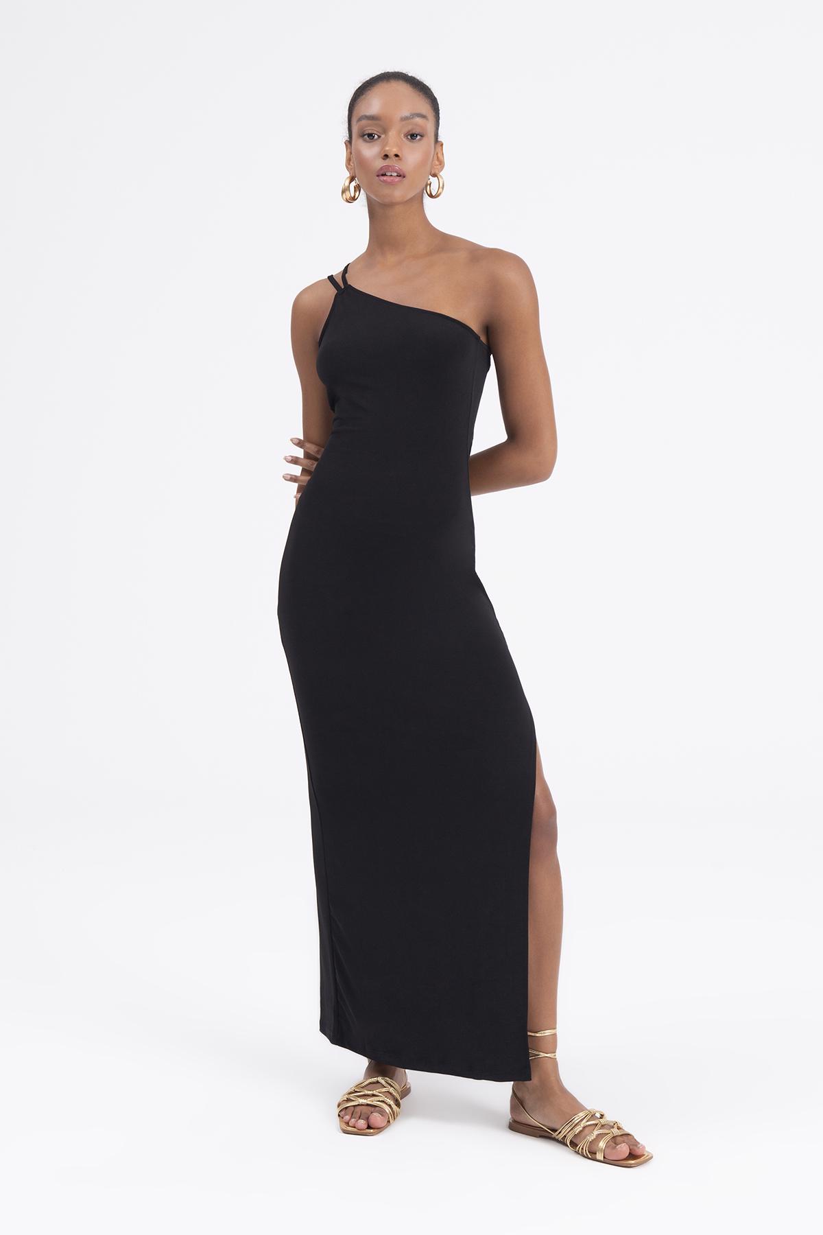 Bayan Siyah Asimetrik Askı Detaylı Yırtmaçlı Elbise