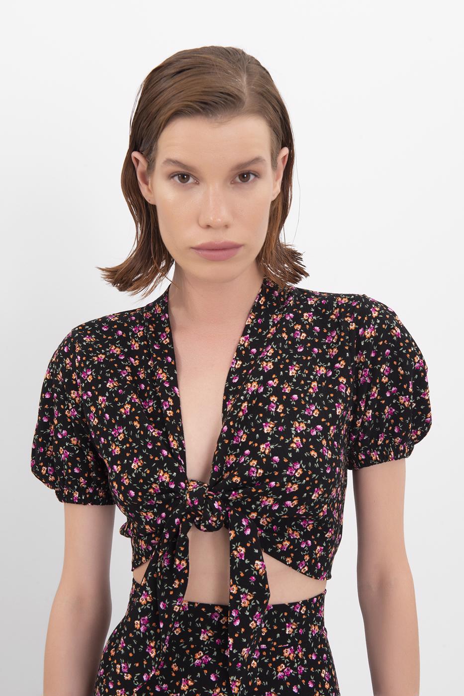 Bayan Siyah Bağlamalı Crop Bluz