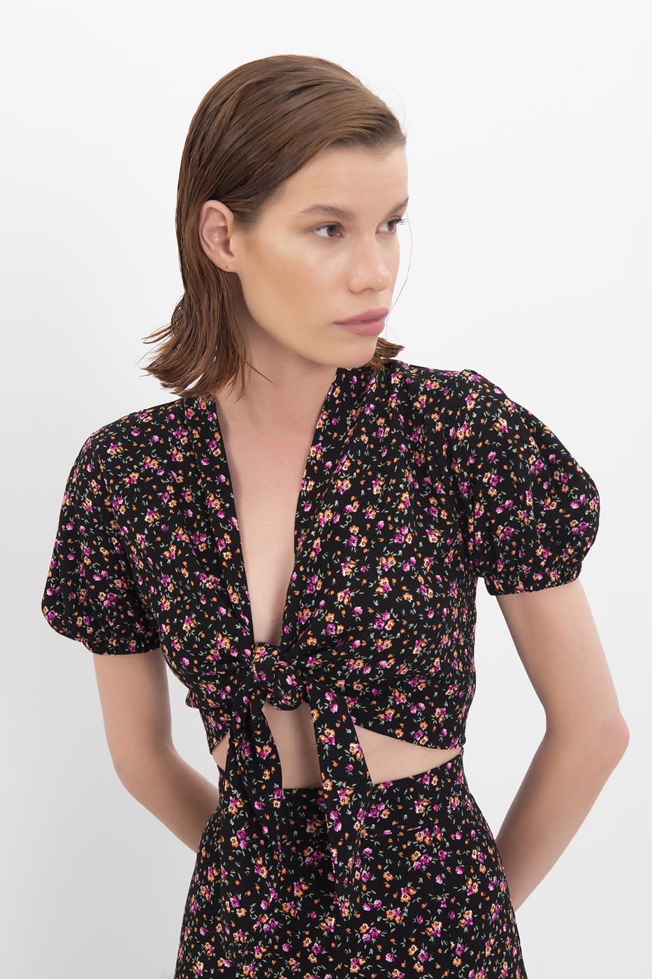 Bayan Siyah Bağlamalı Crop Bluz