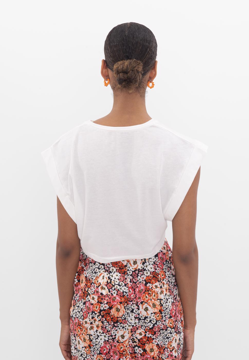 Bayan Ekru Düşük Omuzlu Basic Crop Tshirt