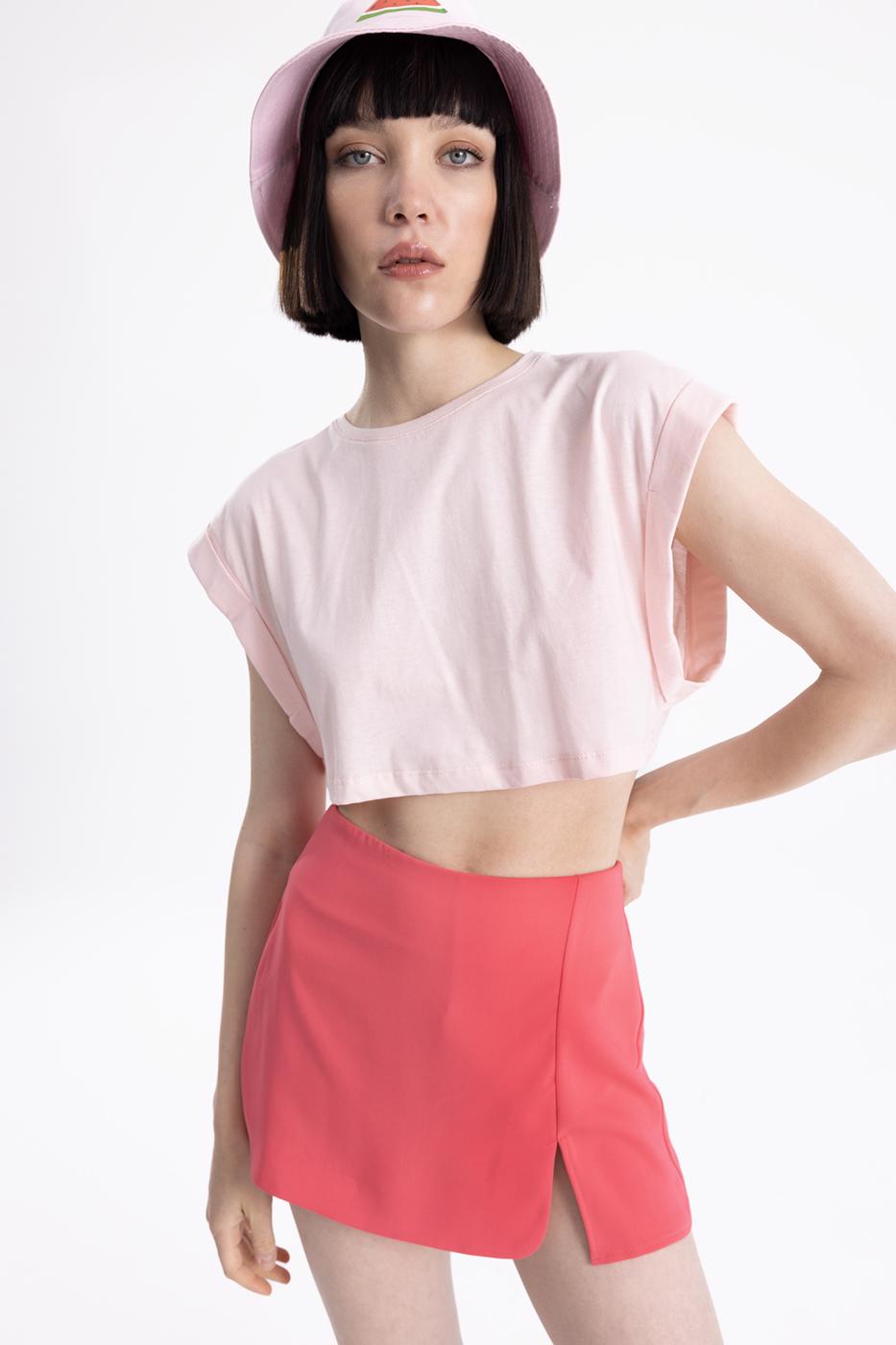 Bayan Pembe Düşük Omuzlu Basic Crop Tshirt