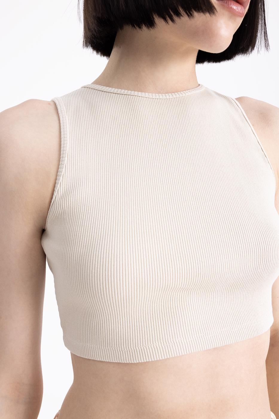 Bayan Bej Sırt Pencereli Crop Body
