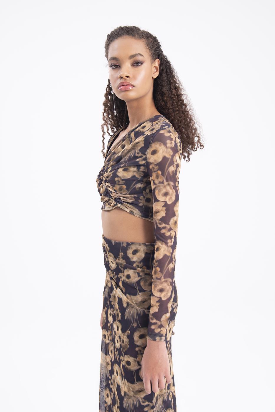 Bayan Siyah Asimetrik Yakalı Crop Top