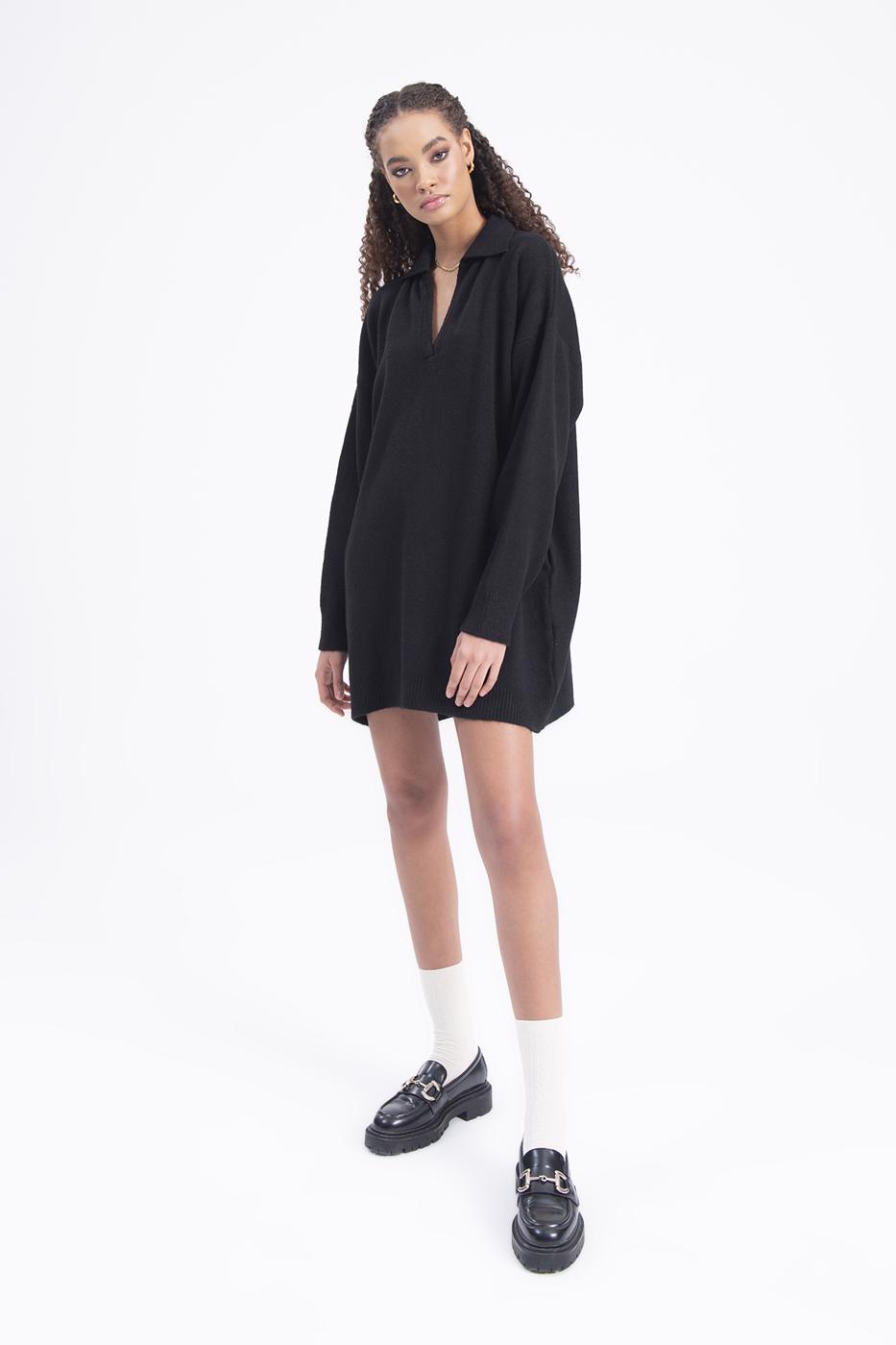 Bayan Siyah Yakalı Oversize Mini Triko Elbise