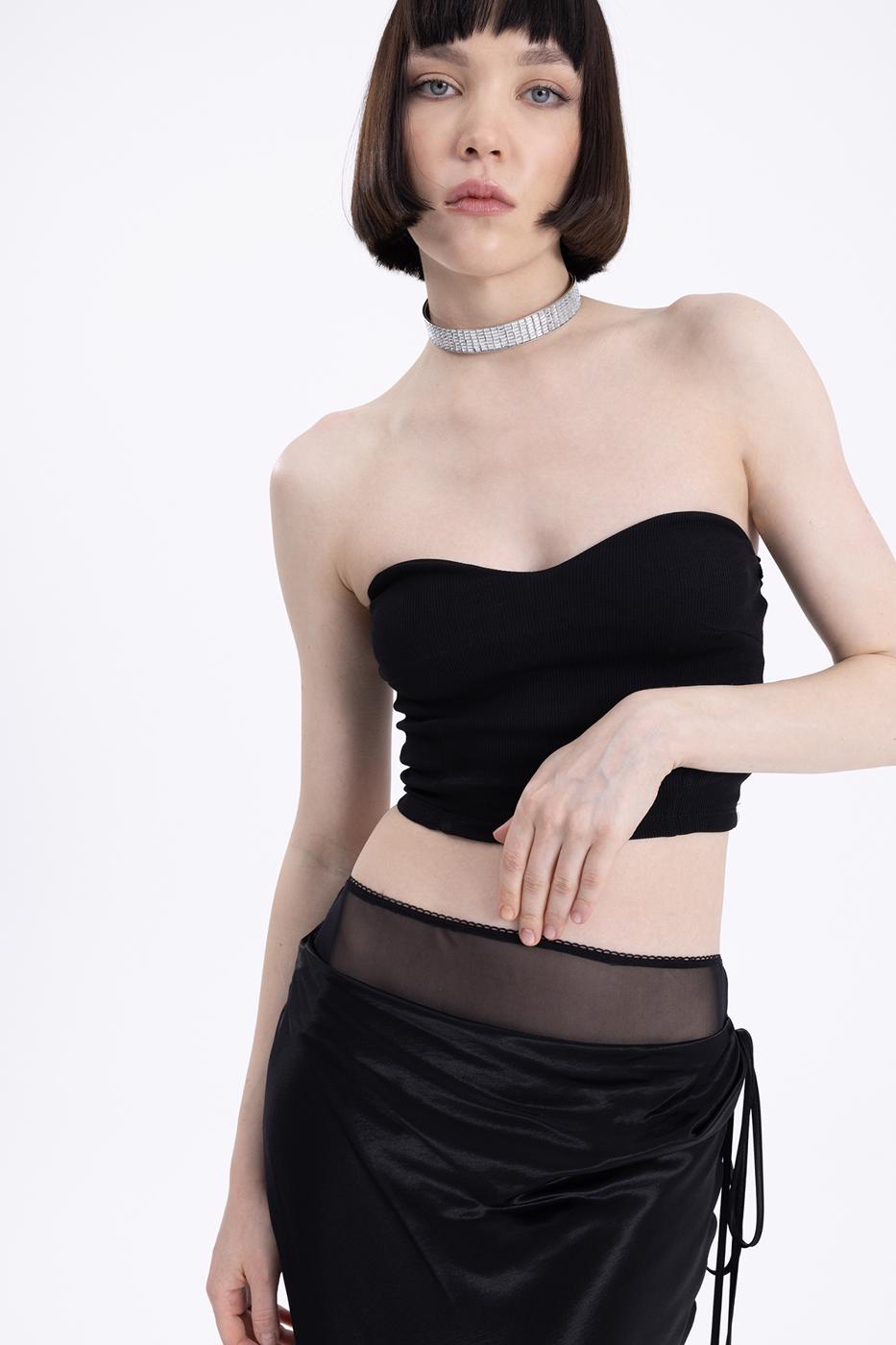 Bayan Siyah Straplez Crop Top