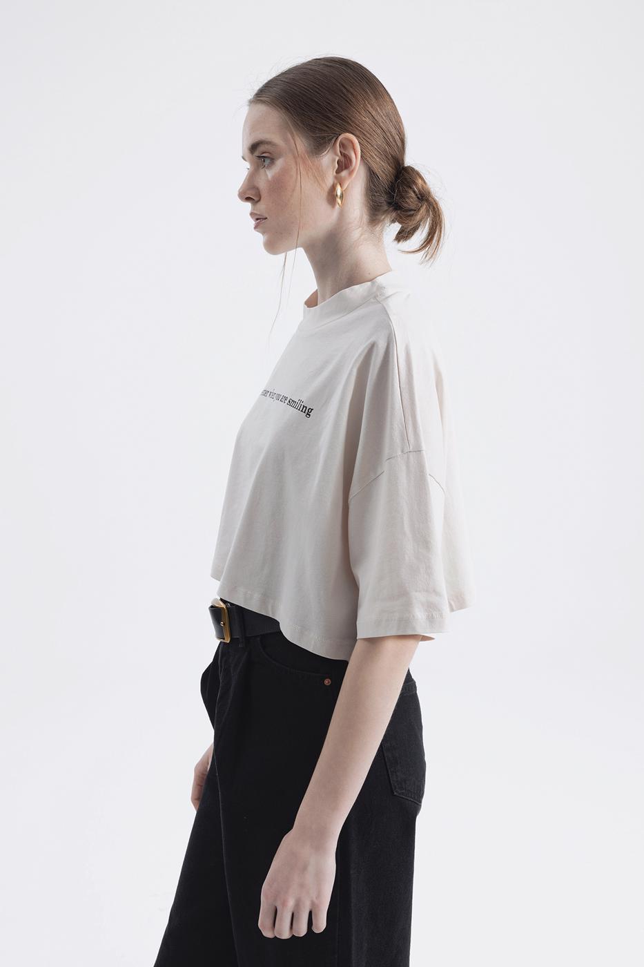 Bayan Krem Baskılı Crop tshirt