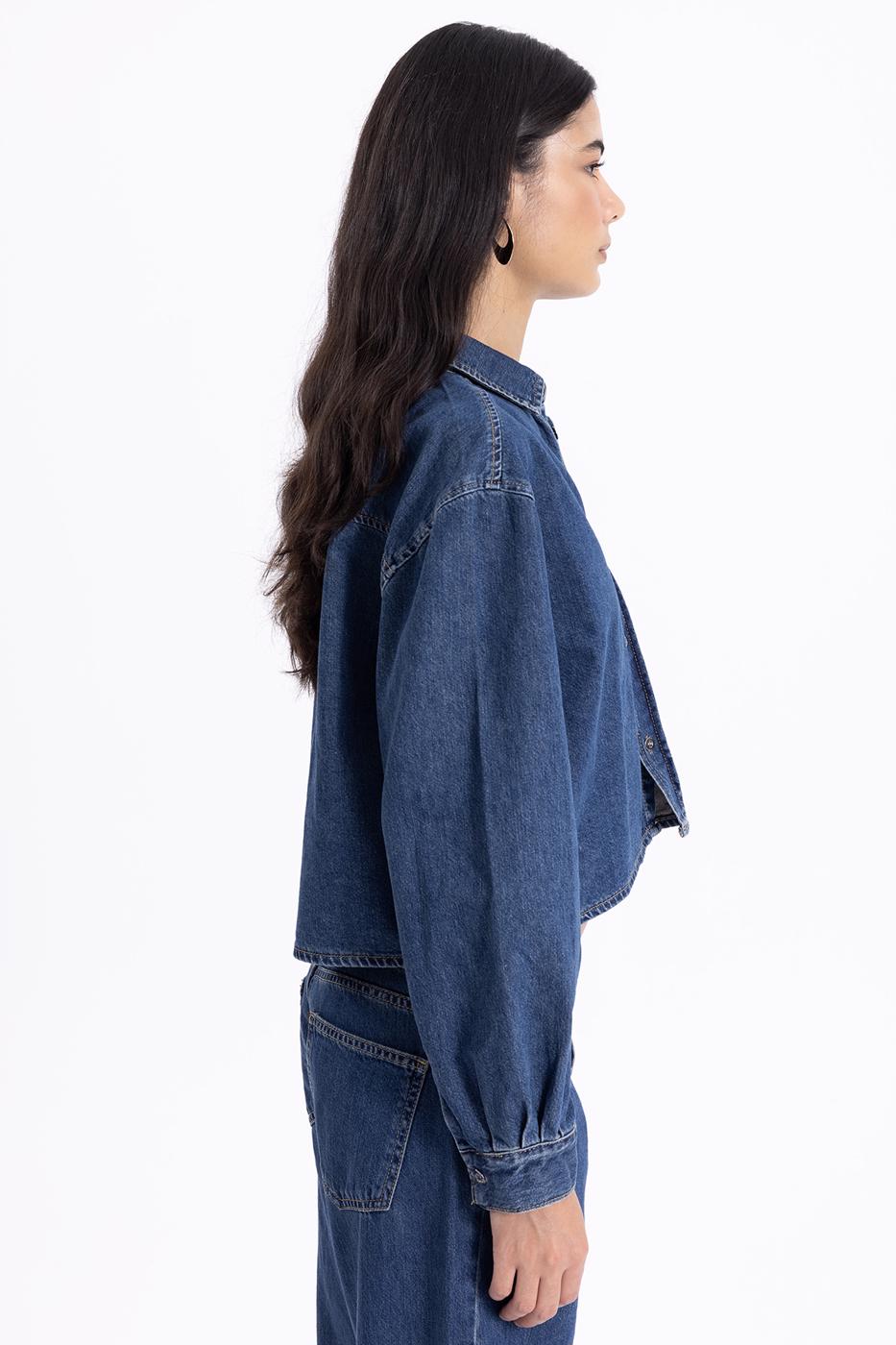 Bayan Mavi Crop Denim Gömlek