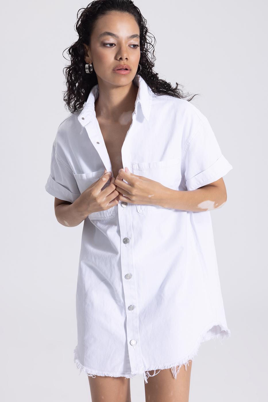 Bayan Beyaz Yıpratmalı Mini Cotton Gömlek  Elbise