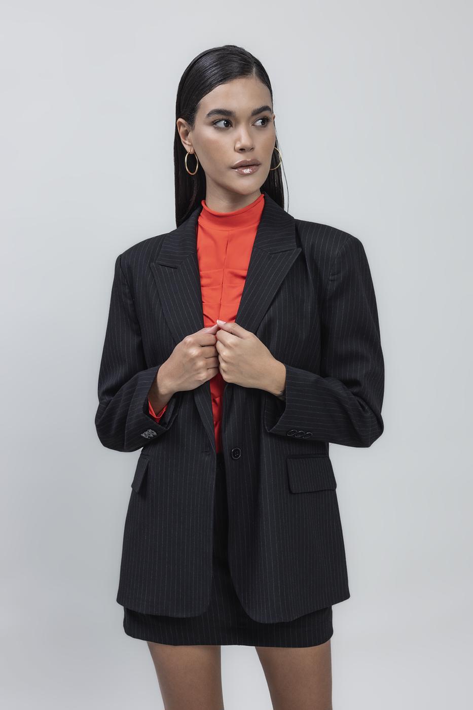 Bayan Siyah Tek Düğmeli Blazer Ceket