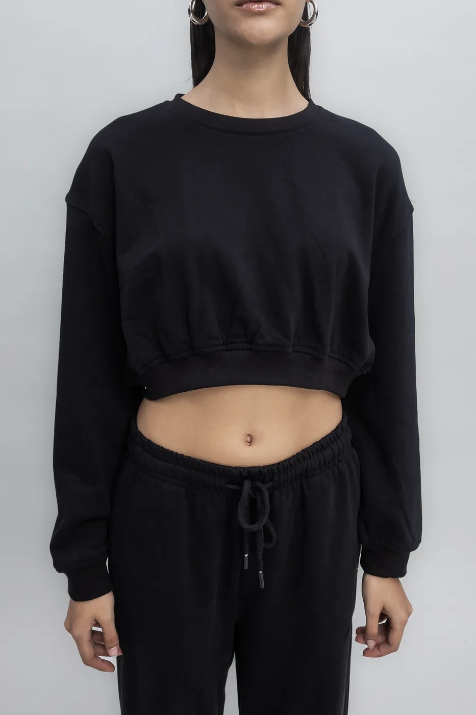Bayan Siyah Crop Sweatshirt